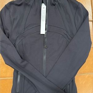 Lululemon Define Cropped Jacket *Nulu color black